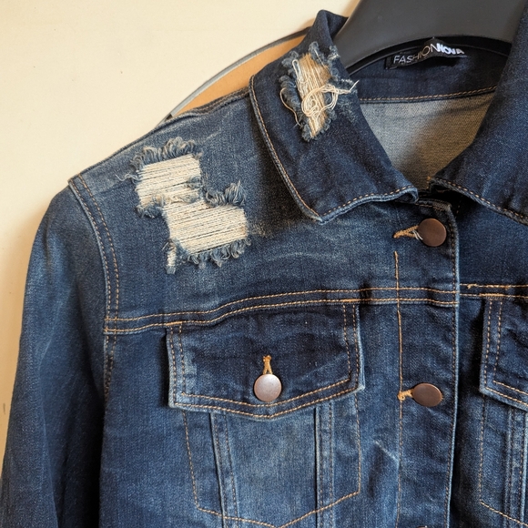 Distressed Denim Jacket - Picture 3 of 9